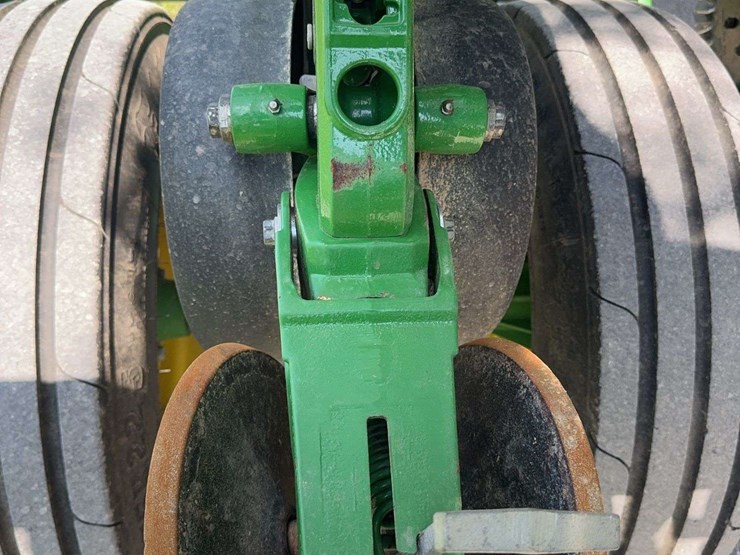 2019-john-deere-1795-image-33