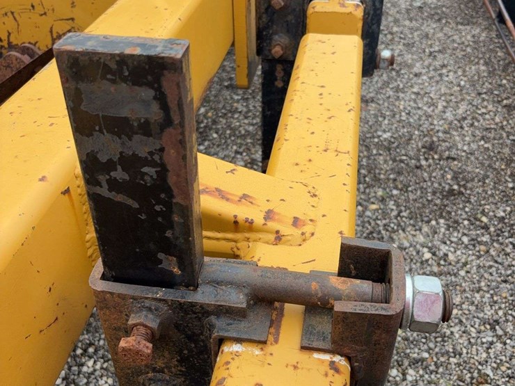 2012-40ft-3pt-hipper/-ridger-image-9