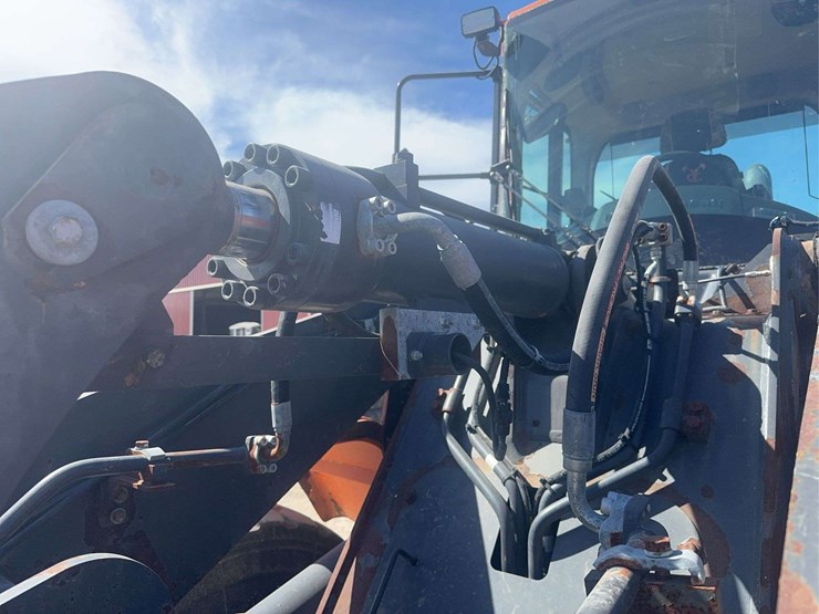 2021-doosan-dl220-5-image-38