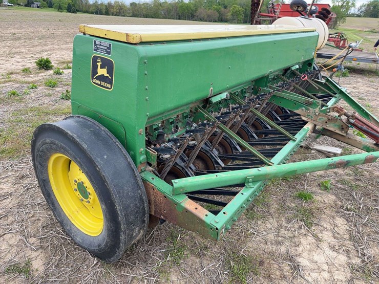 john-deere-8200-image-7