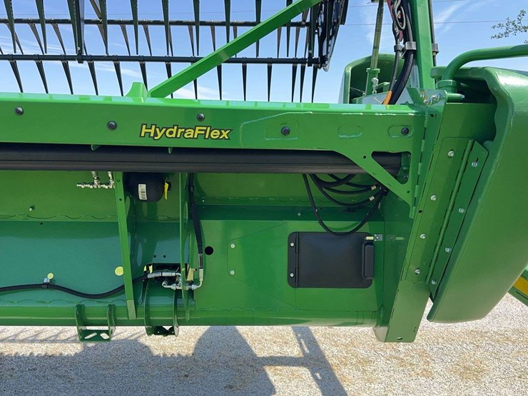 2018-john-deere-635fd-image-18