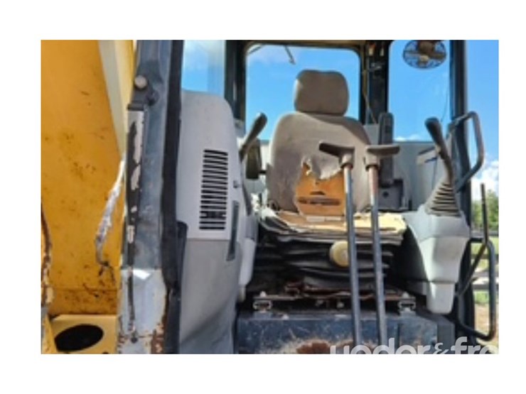2007-komatsu-pc78us-6-image-4