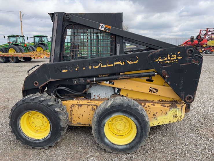 new-holland-lx865-image-8