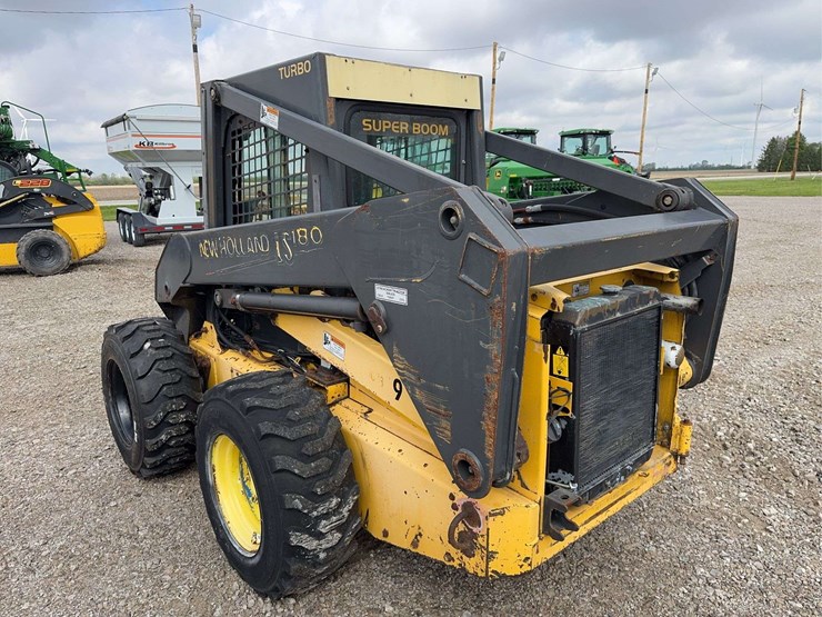 new-holland-ls180-image-8