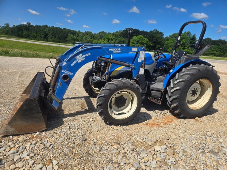 new-holland-t4030-image-3