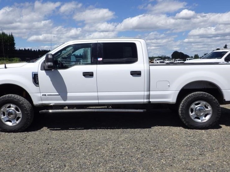 2017-ford-f250-image-8