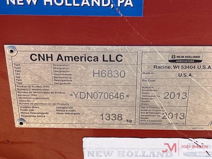 new-holland-h6830-image-11