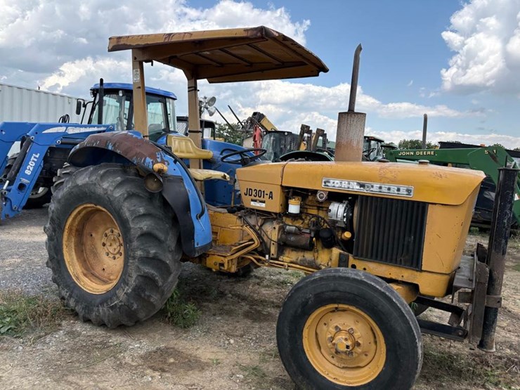 john-deere-301-image-5