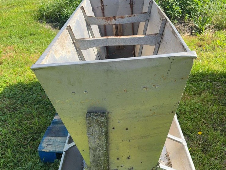 ss-hog-feeder,-66''-image-4