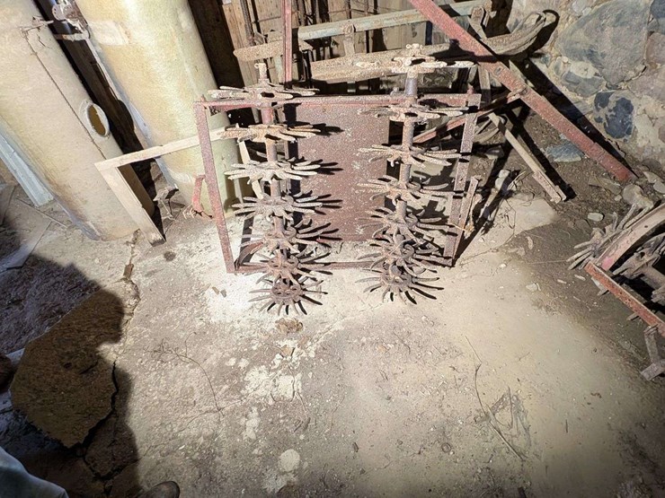 antique-pull-type-rotary-hoe-image-2