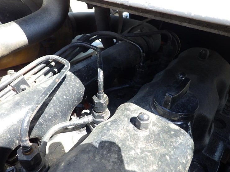 clark-725-image-10