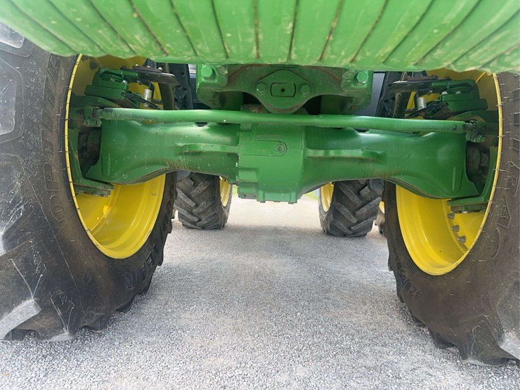 2012-john-deere-7260r-image-38