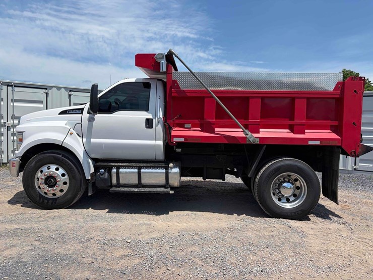 2017-ford-f750-image-6