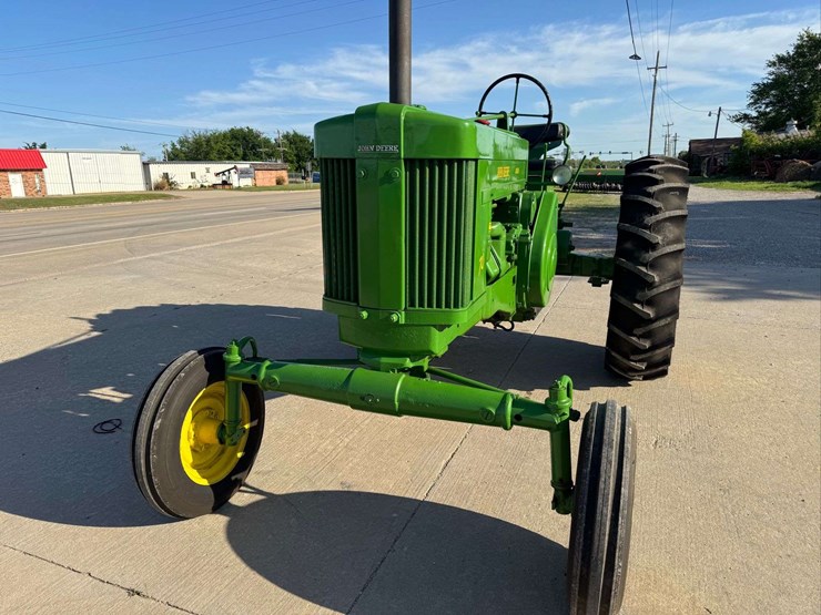 1955-john-deere-70-image-6