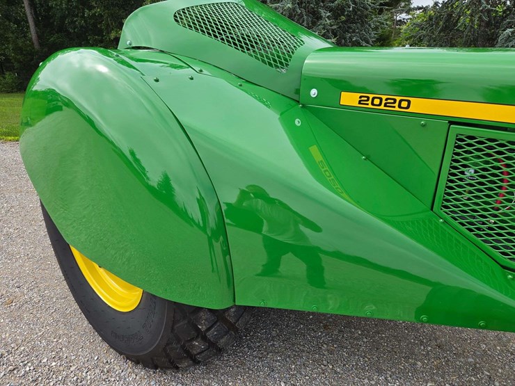 1970-john-deere-2020-image-17