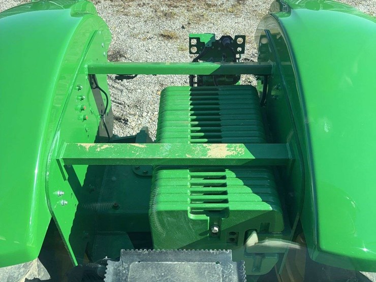 2014-john-deere-9510r-image-63