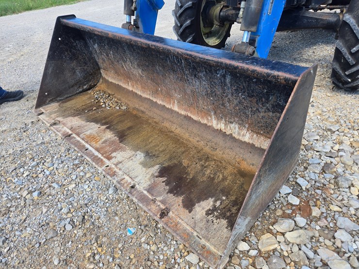 new-holland-t4030-image-52