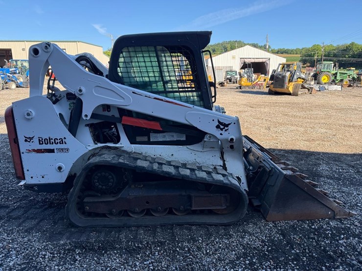 bobcat-t590-image-5