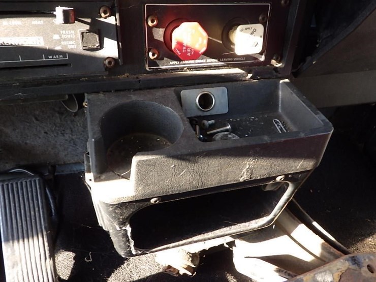 1995-kenworth-w900-image-33