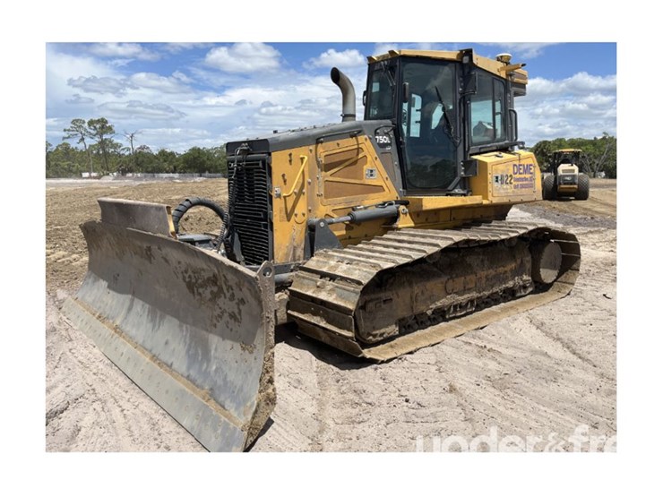 2022-deere-750l-image-1