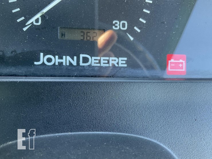 2009-john-deere-3038e-image-4