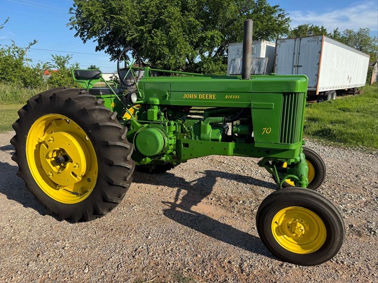 1955-john-deere-70-image-1