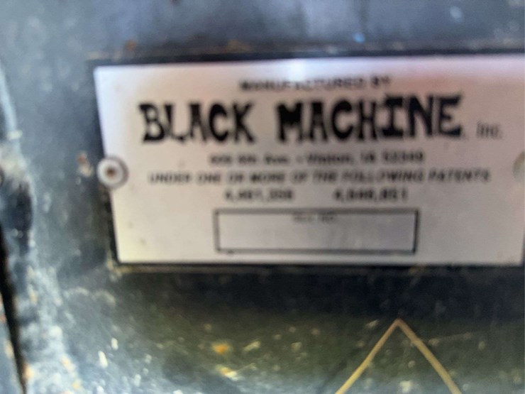 black-machine-12-13-image-5