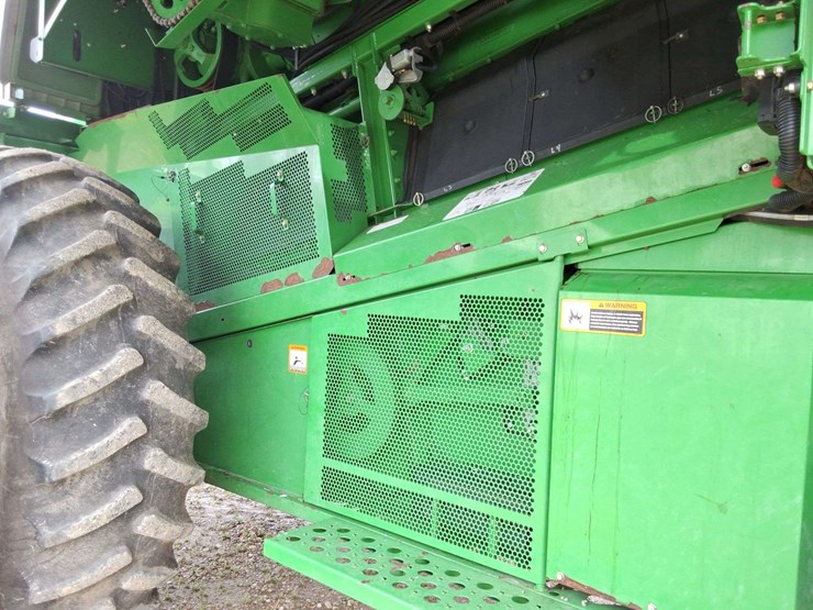 2014-john-deere-s680-image-39
