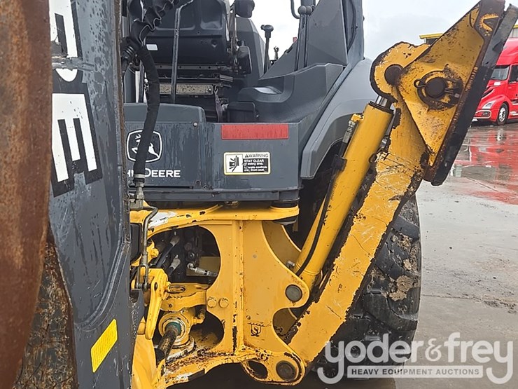 2014-deere-310k-ep-image-26