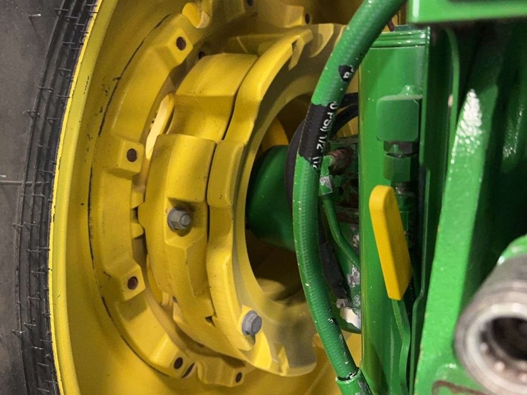 2012-john-deere-7260r-image-87