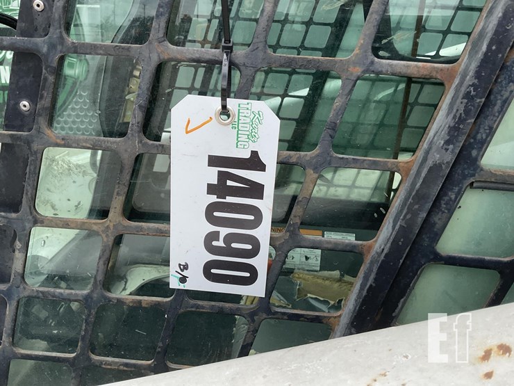 2008-bobcat-t320-image-20
