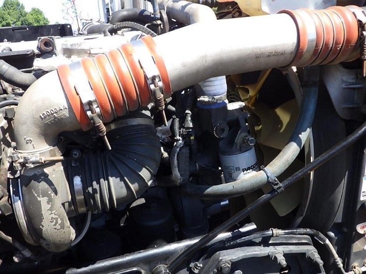 2012-peterbilt-386-image-43