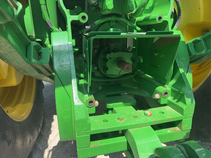 2013-john-deere-8285r-image-74
