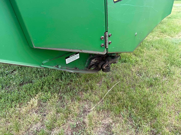 2006-john-deere-4895-image-27