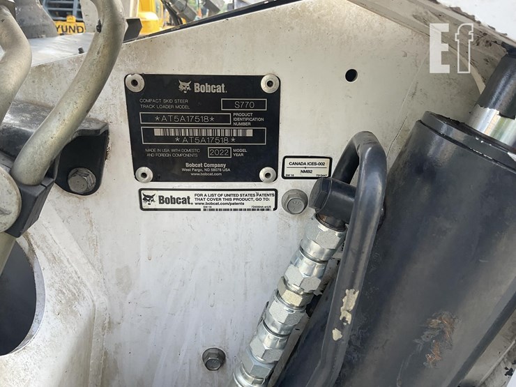 2022-bobcat-s770-image-17