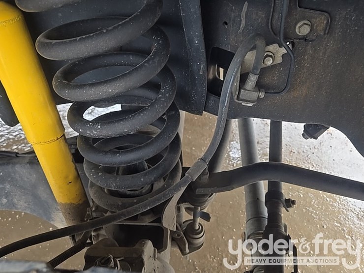 2013-ford-f450-image-18