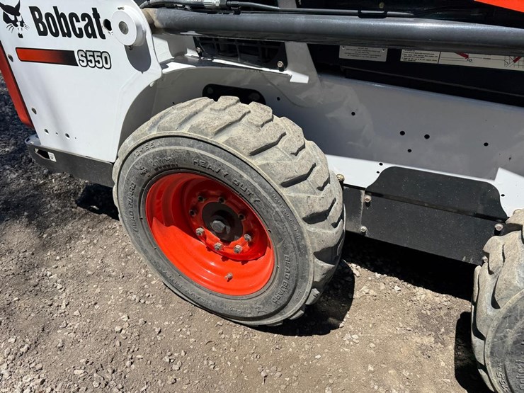 bobcat-s550-image-13