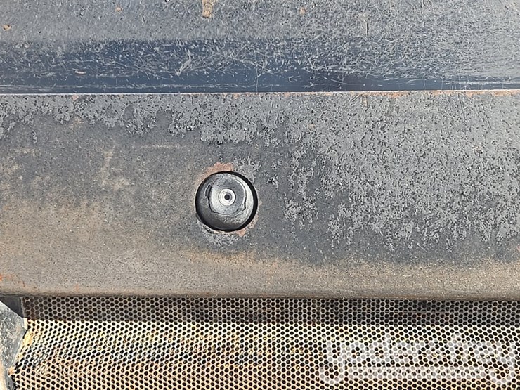 2017-caterpillar-262d-image-29