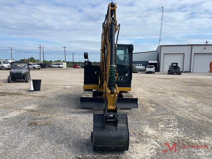 caterpillar-305.5e2-image-4