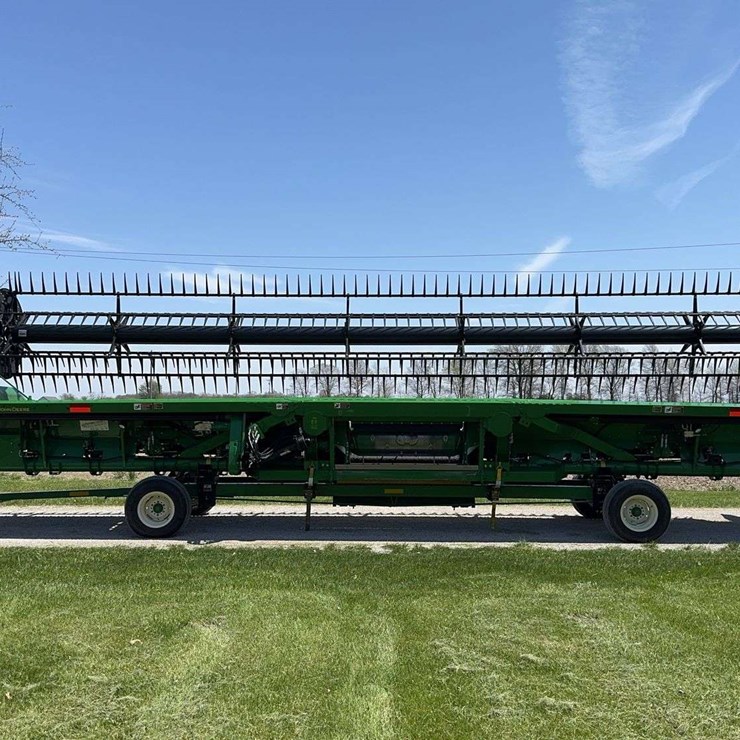 2018 JOHN DEERE 635FD