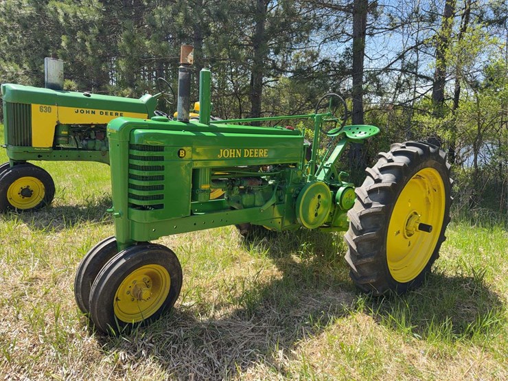 john-deere-b-image-6