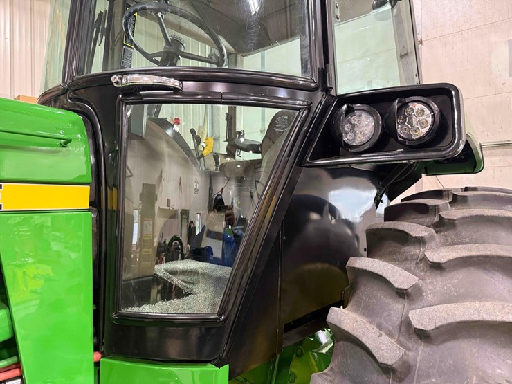 1982-john-deere-4440-image-27