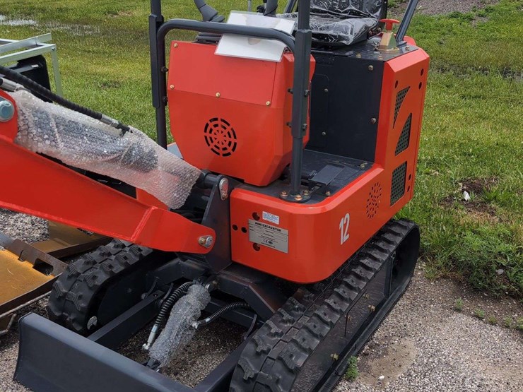 zjg-mini-excavator-zj-12---red-image-3