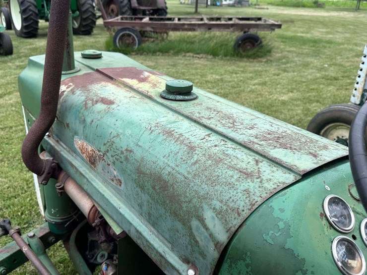 1958-oliver-550-image-18