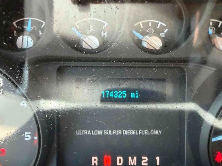 2017-ford-f750-image-28