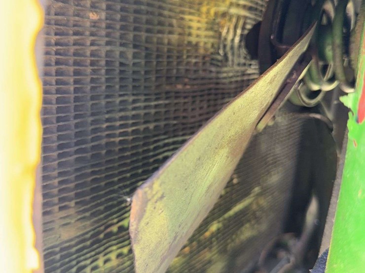 john-deere-630-image-18