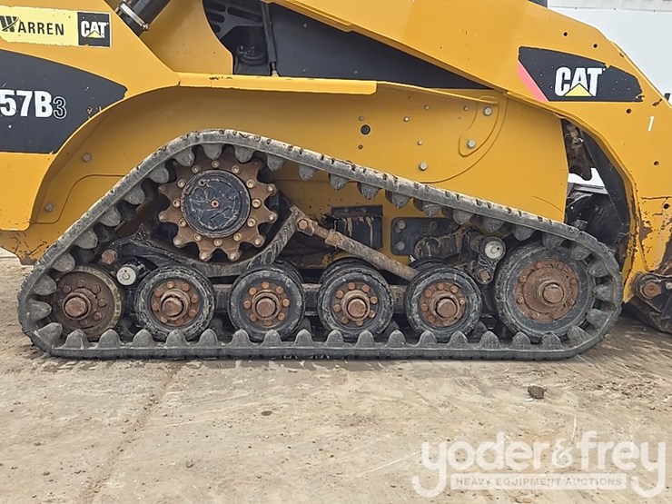 2011-caterpillar-257b3-image-15