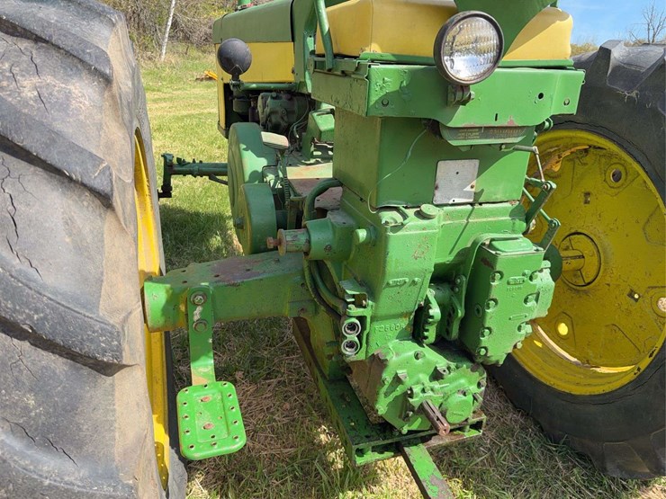 john-deere-730-image-32