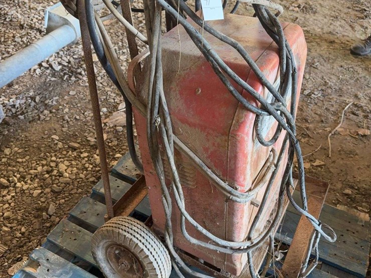 lincoln-225-welder-image-2