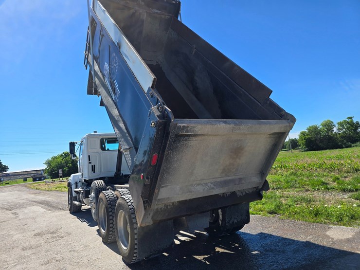 2018-western-star-4700-image-52